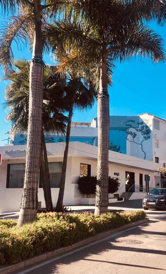 Apartamento Turistico Hermanos Infantes エステポナ エクステリア 写真