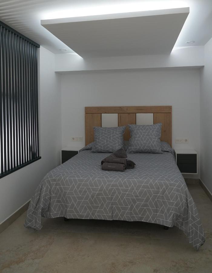 Apartamento Turistico Hermanos Infantes エステポナ エクステリア 写真